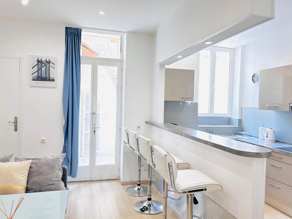 1 Bedroom Flat With Balcony Cannes Center Croisette 6Ppl Exterior photo